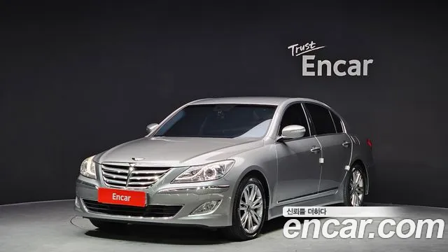 Hyundai Genesis 2012 — photo 1