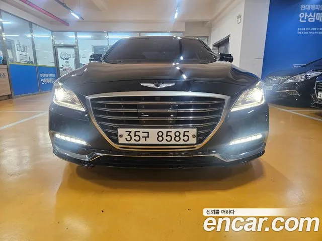 Genesis G80 2018 — photo 1