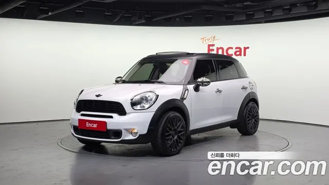 Mini Countryman 2012 — photo 1