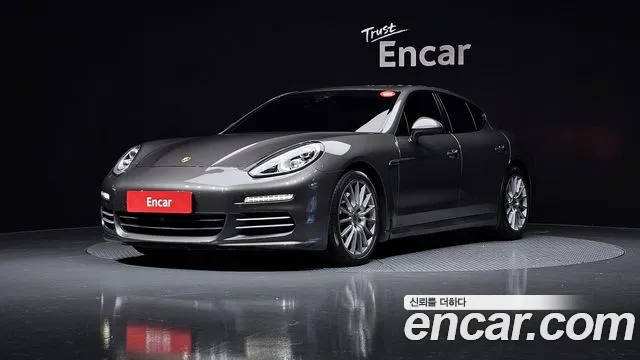 Porsche Panamera 2016 — photo 1