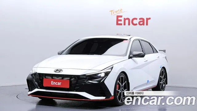 Hyundai AVANTE 2023 — photo 1