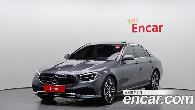 Mercedes-Benz E-Class 2021 — photo 1