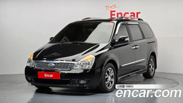 Kia Canival 2014 — photo 1