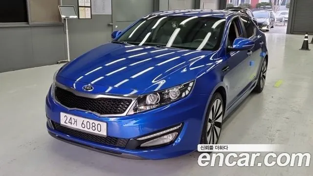 Kia K5 2012 — photo 1