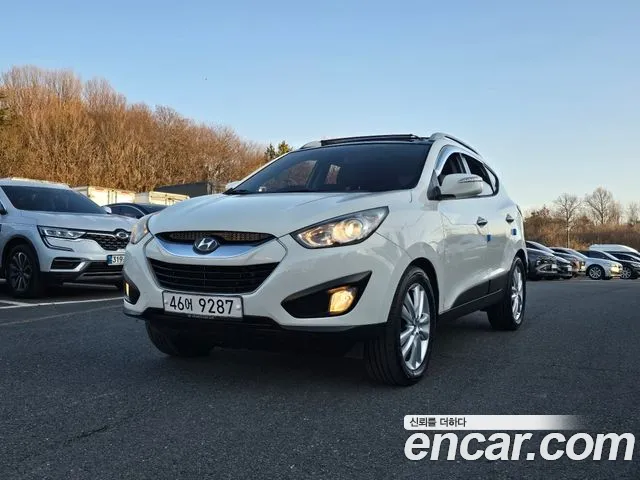 Hyundai Tucson 2012 — photo 1
