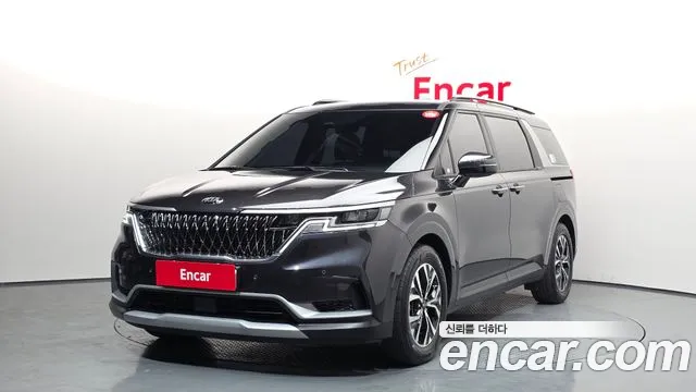 Kia Canival 2021 — photo 1