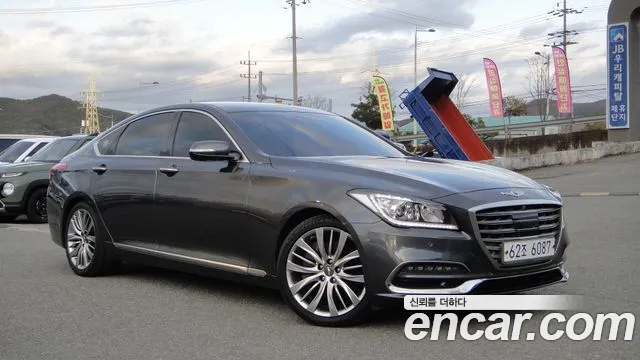 Genesis G80 2018 — photo 1