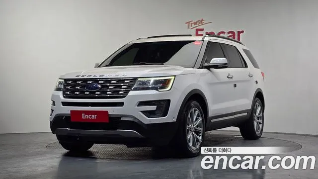 Ford Explorer 2016 — photo 1