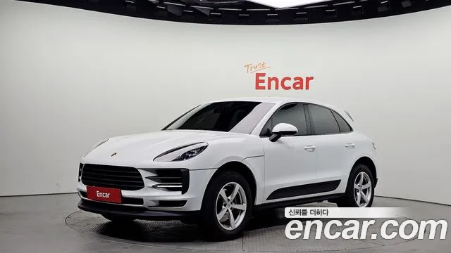 Porsche Macan 2020 — photo 1