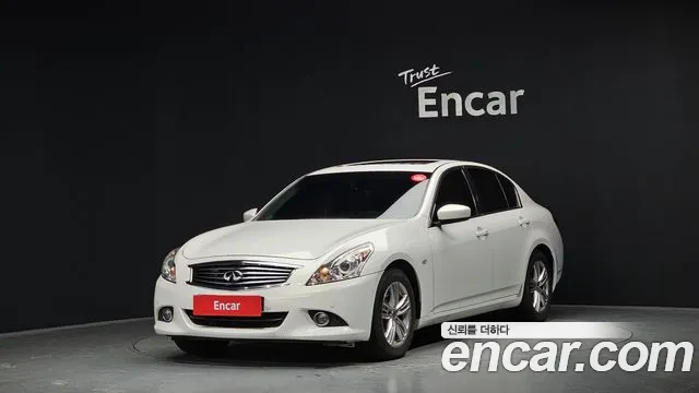 Infiniti G 2013 — photo 1
