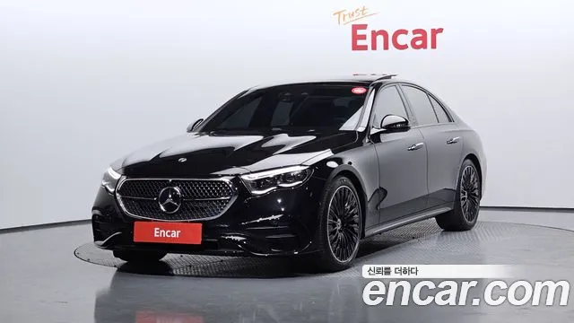 Mercedes-Benz E-Class 2026 — photo 1