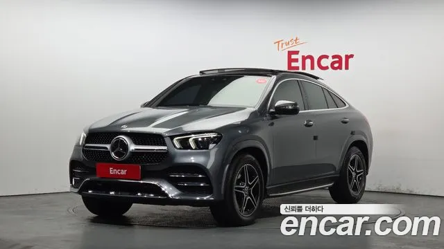 Mercedes-Benz GLE-Class 2021 — photo 1