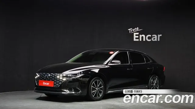 Hyundai Grandeur 2022 — photo 1