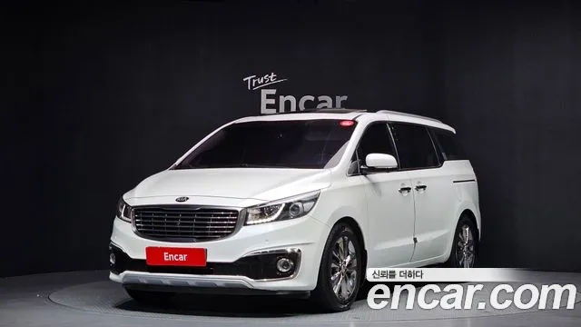 Kia Canival 2018 — photo 1