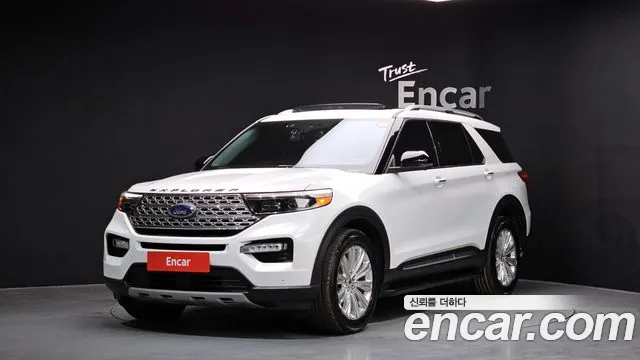 Ford Explorer 2020 — photo 1