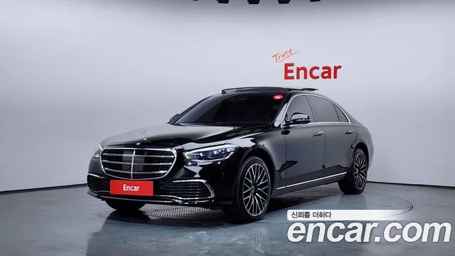 Mercedes-Benz S-Class 2022 — photo 1