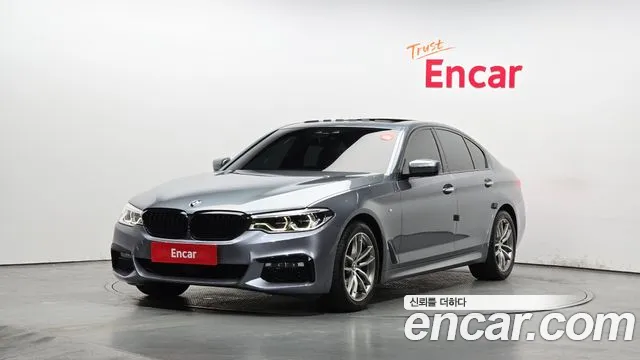 BMW 5-Series 2017 — photo 1