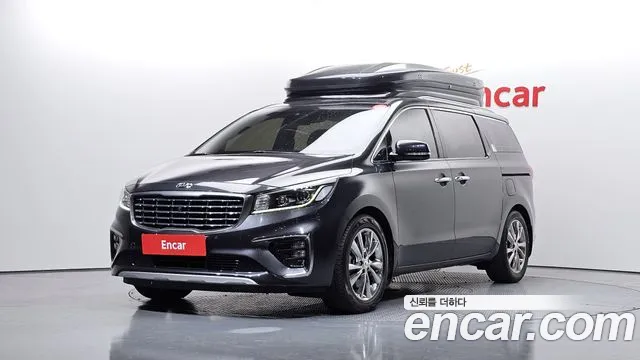 Kia Canival 2019 — photo 1