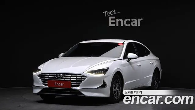 Hyundai Sonata 2022 — photo 1