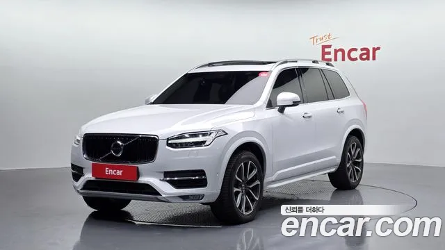 Volvo XC90 2019 — photo 1