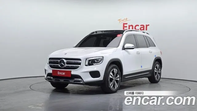 Mercedes-Benz GLB-Class 2020 — photo 1