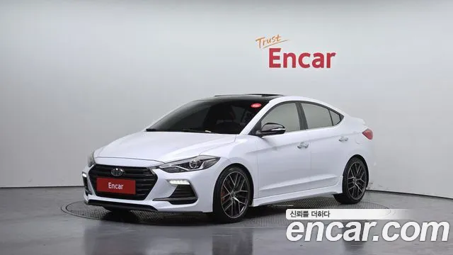 Hyundai AVANTE 2018 — photo 1