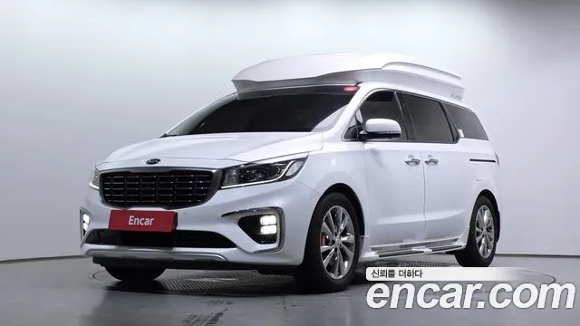Kia Canival 2019 — photo 1