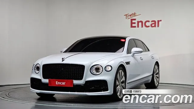 Bentley Flying Spur 2022 — photo 1