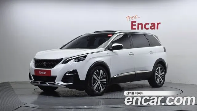 Peugeot 5008 2018 — photo 1