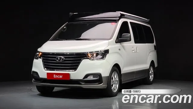 Hyundai Starex 2020 — photo 1