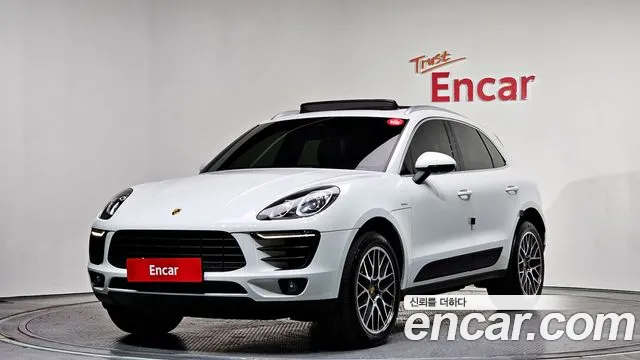 Porsche Macan 2017 — photo 1