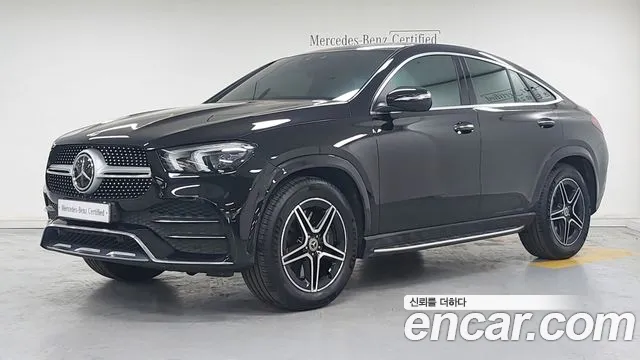 Mercedes-Benz GLE-Class 2021 — photo 1