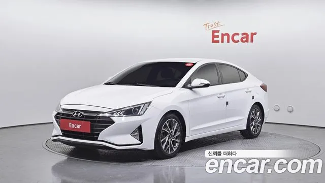 Hyundai AVANTE 2019 — photo 1