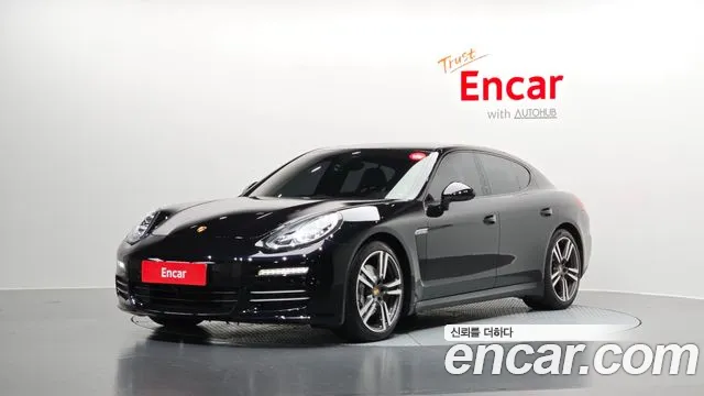 Porsche Panamera 2016 — photo 1