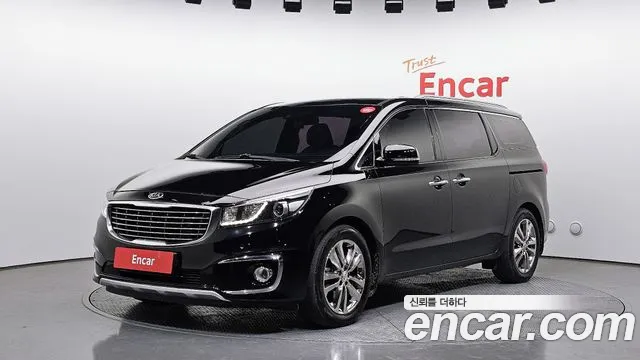 Kia Canival 2018 — photo 1