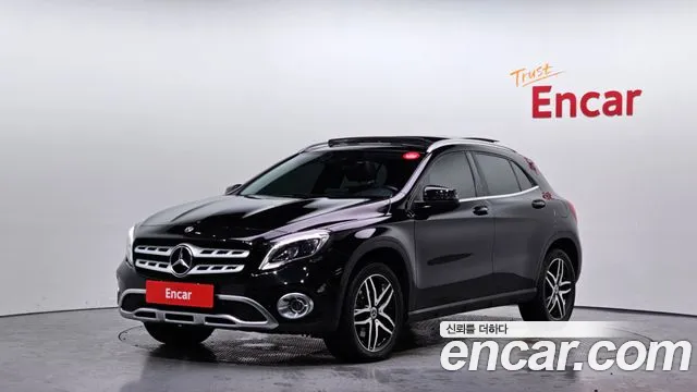 Mercedes-Benz GLA-Class 2019 — photo 1