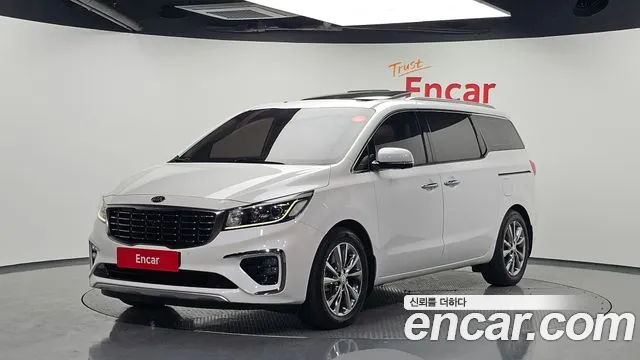 Kia Canival 2019 — photo 1