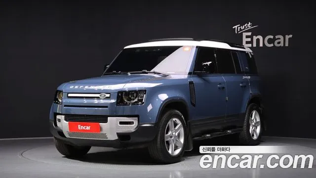 Land Rover Defender 2022 — photo 1