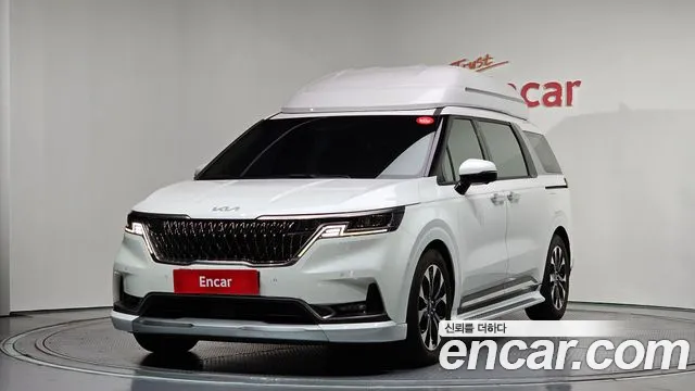 Kia Canival 2022 — photo 1