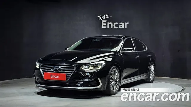 Hyundai Grandeur 2018 — photo 1
