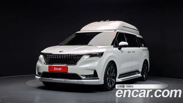 Kia Canival 2021 — photo 1
