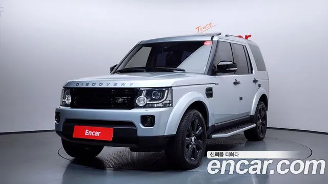 Land Rover Discovery 2016 — photo 1