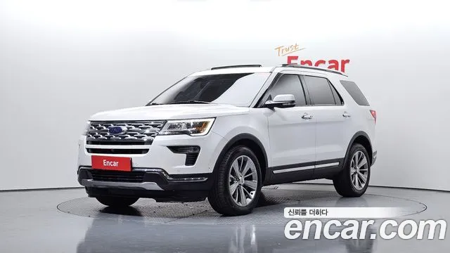 Ford Explorer 2018 — photo 1