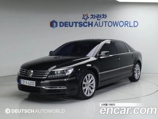 Volkswagen Phaeton 2013 — photo 1
