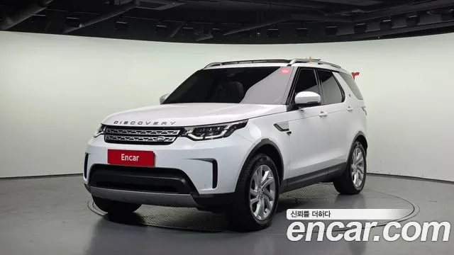 Land Rover Discovery 2019 — photo 1