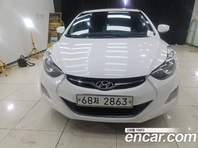 Hyundai AVANTE 2014 — photo 1