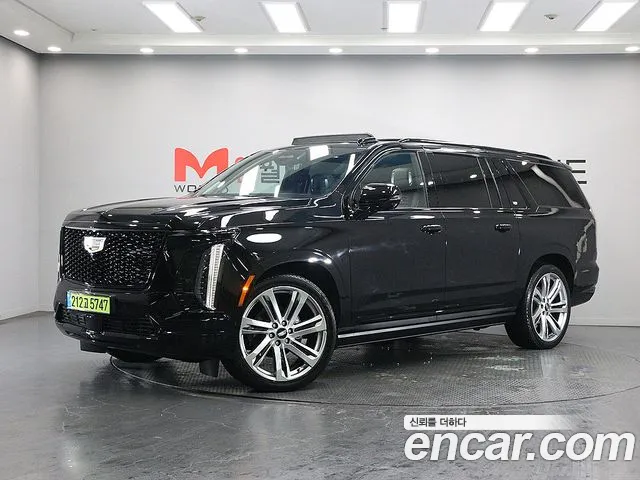 Cadillac Escalade 2025 — photo 1