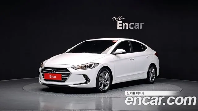 Hyundai AVANTE 2018 — photo 1