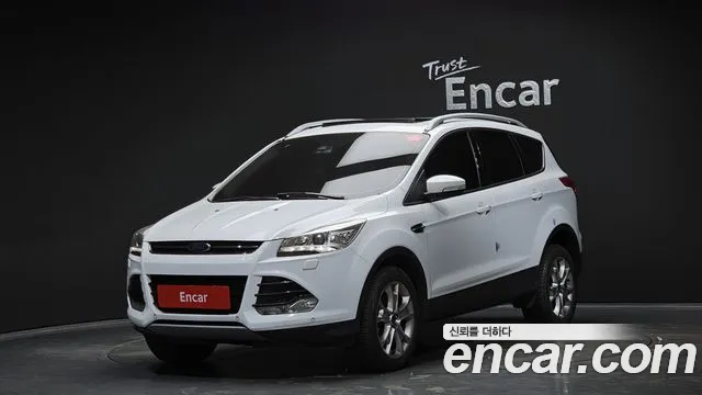 Ford Kuga 2016 — photo 1