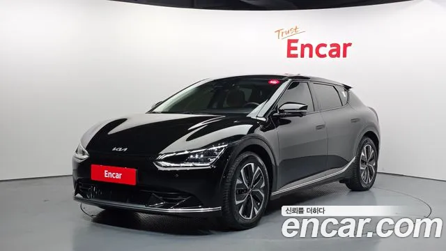Kia EV6 2022 — photo 1